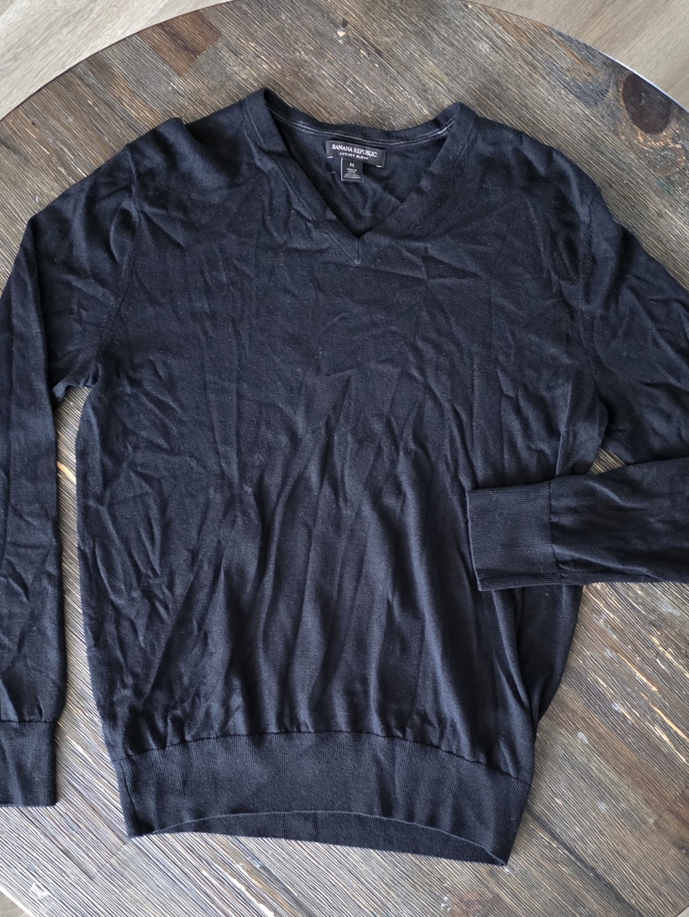 Banana Republic Men's Black V-Neck Cashmere Sweater